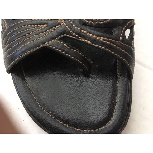 Cole Haan Resort Black Leather Kitten Heel Sandals Size 8.5 AA - Picture 7 of 7